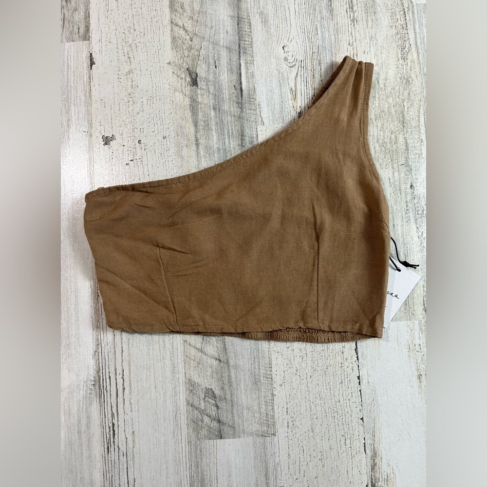 Japra tan one shoulder cropped top nwt size medium